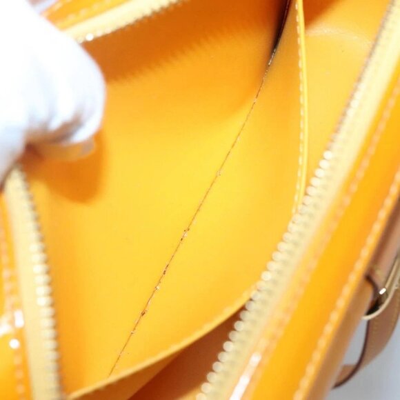 LOUIS VUITTON Monogram Vernis Christy MM Shoulder Bag Jaune - Picture 14 of 16